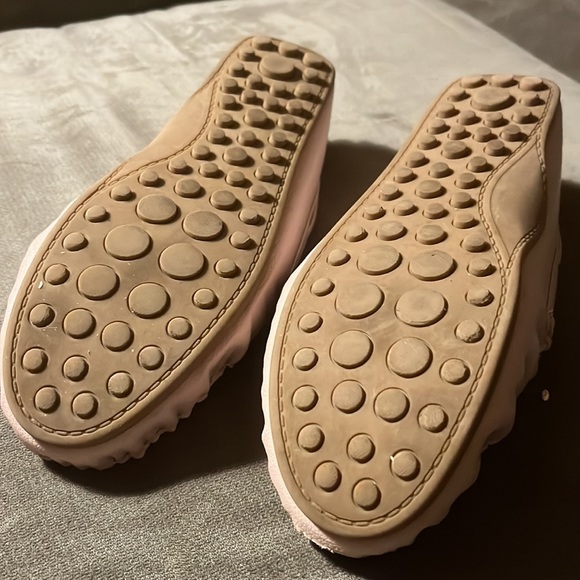 Almost new soft pink loafers for the busy work day. - Picture 2 of 6